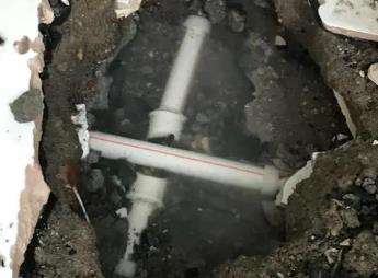 沙湾阳台漏水维修公司为您分享楼上楼下漏水怎么处理