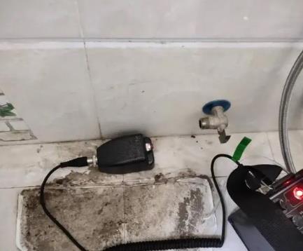 沙湾屋顶漏水维修公司分享下卫生间漏水的危害及解决方法